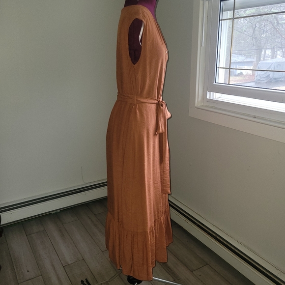 Nanette Lepore Sleeveless V-neck Dress - Picture 2 of 10